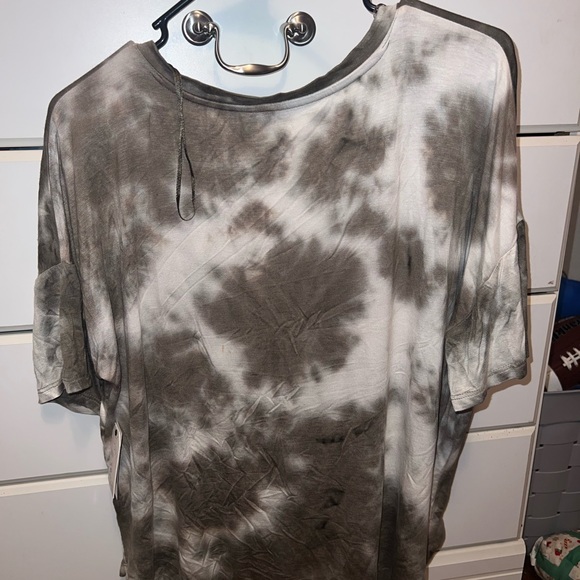 Tie dye women blouse with tags! - Picture 4 of 5